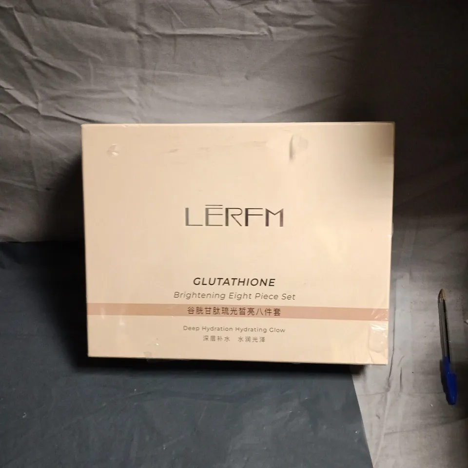 LERFM GLUTATHIONE BRIGHTENING EIGHT PIECE SET