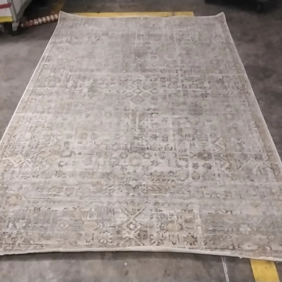 GALEY ALIX X LIVABLISS MYRTLE AVENUE RUG APPROXIMATELY 240X140CM