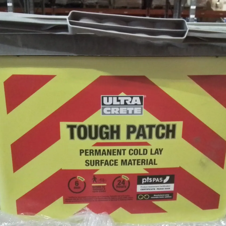 PALLET OF ULTRACRETE TOUGH PATCH POTHOLES REPAIR APPROXIMATELY 26 CASES  //EXPIRY DATE 18.05.25 26KG PER CASE