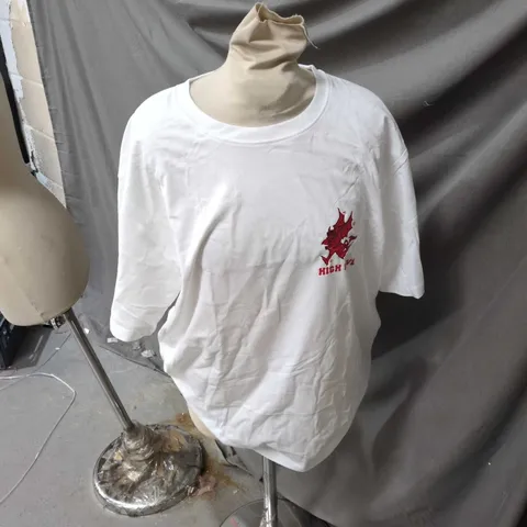 HIGH DIVE APPAREL WHITE T‑SHIRT – MEDIUM