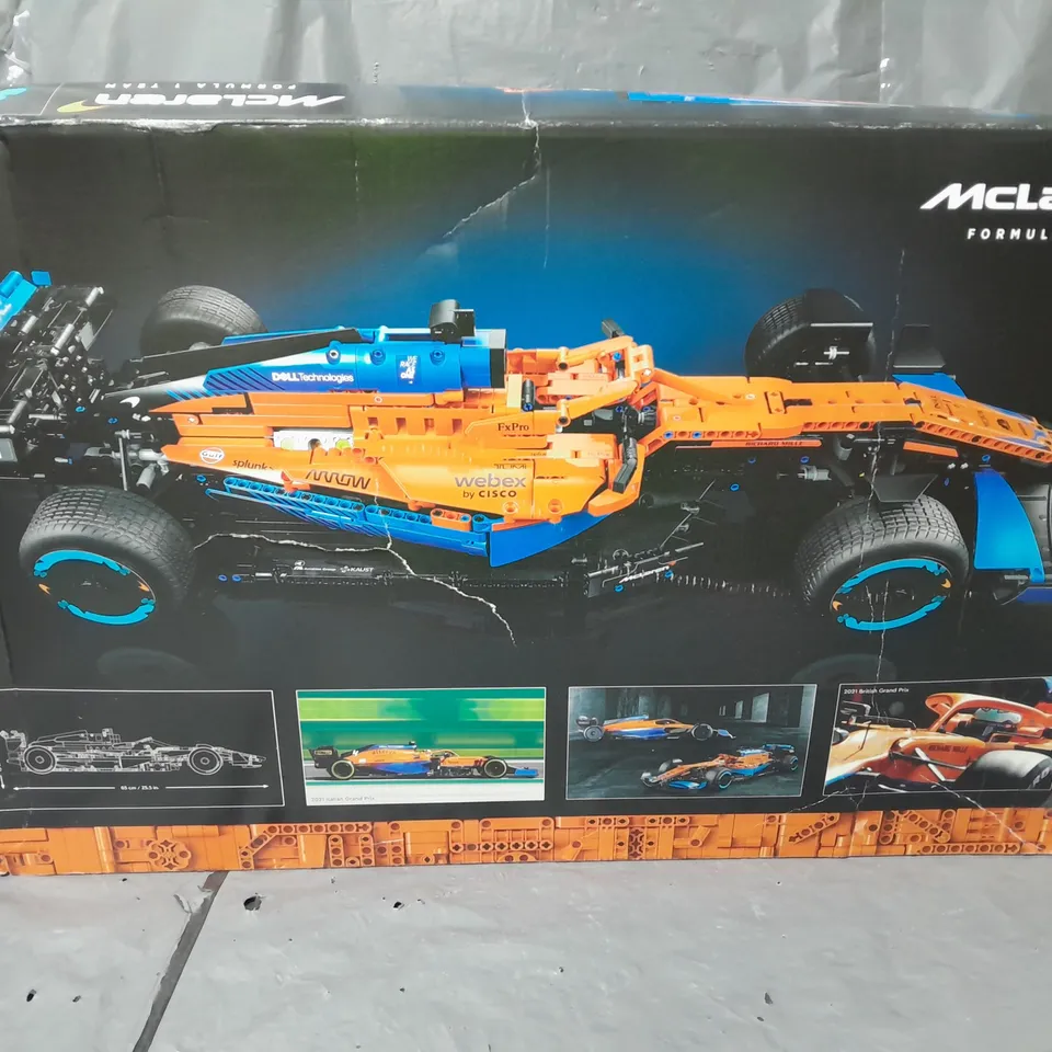 BOXED LEGO TECHNIC MCLAREN FORMULA 1 RACE CAR 2022 (42141)