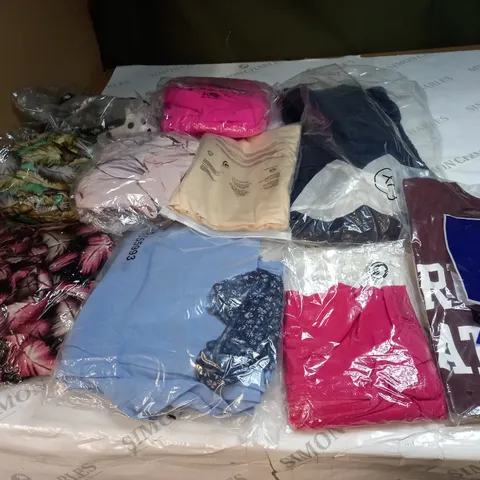 BAG OF APPROX 10 ASSORTED CLOTHING ITEMS TO INCLUDE - MAISON DE NIMES - EMELIA