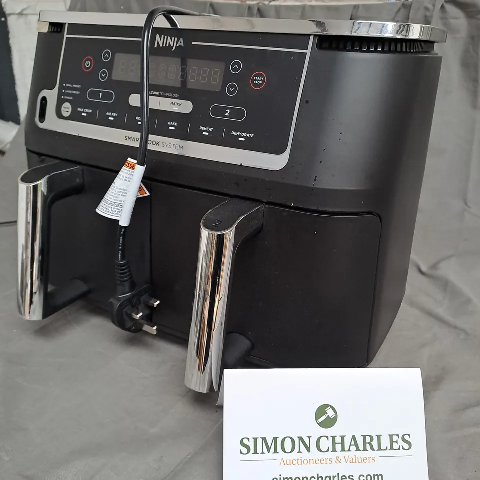 BOXED NINJA FOODI MAX DUALZONE AIR FRYER IN BLACK