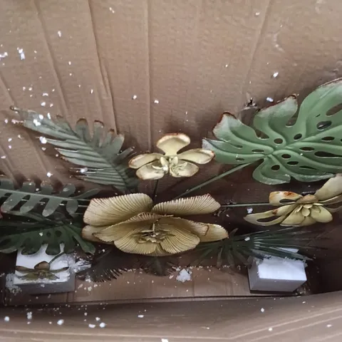 BOXED DECORATIVE METAL FLOWER PIECE (1 BOX)