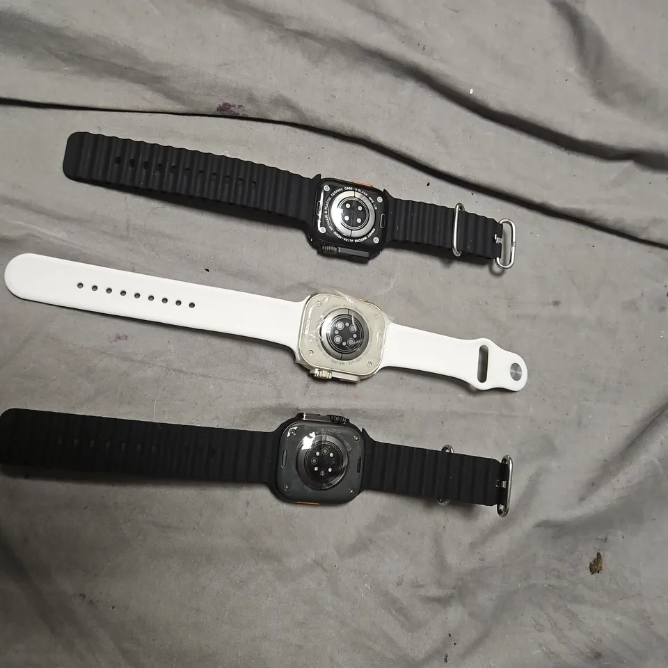GENERIC SMARTWATCHES BUNDLE (3) – BLACK AND WHITE SPORT BANDS