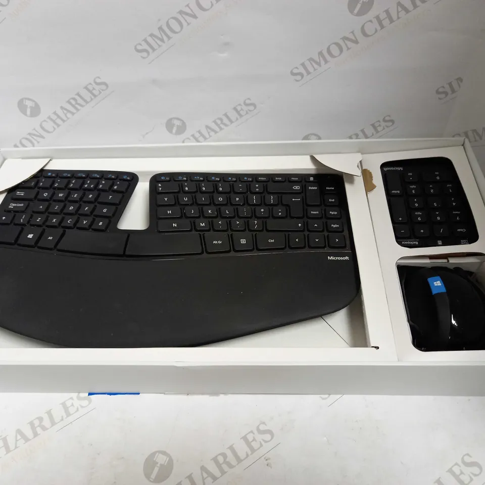 MICROSOFT SCULPT ERGONOMIC DESKTOP KEYBOARD