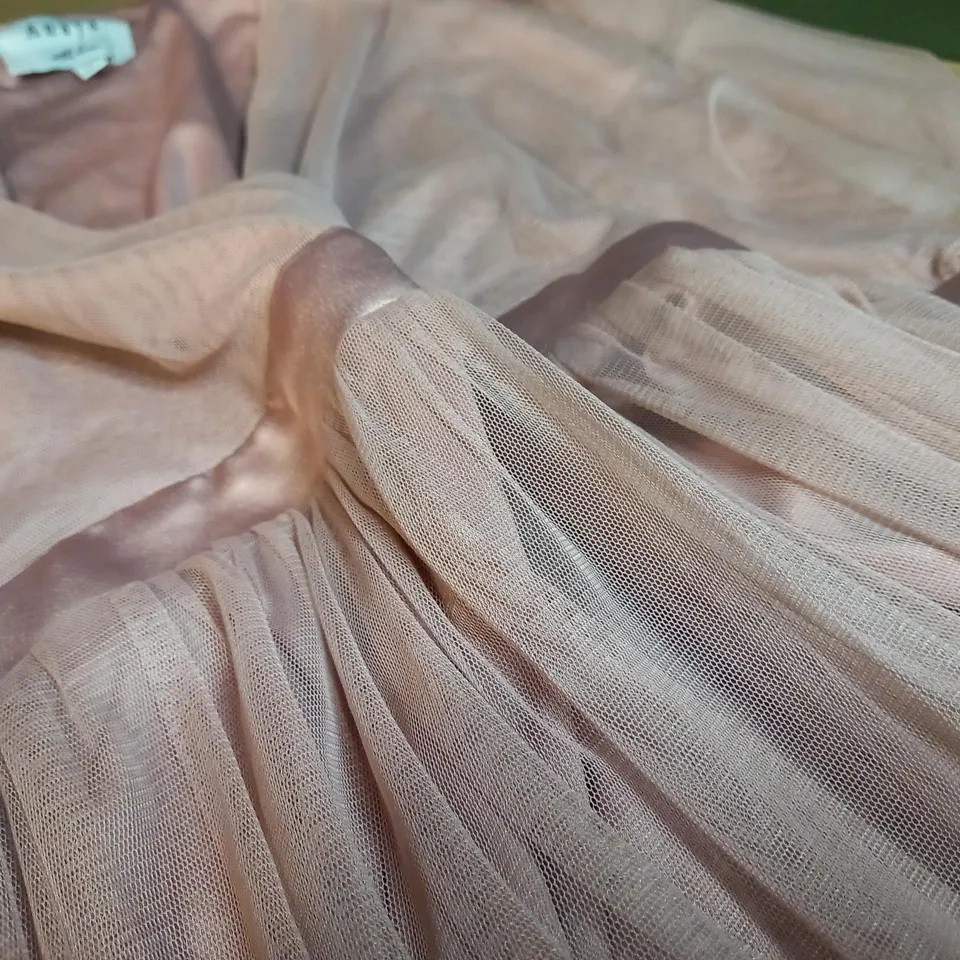 ANAYA DUSTY PINK PLUNGE EVENING GOWN - SIZE 22