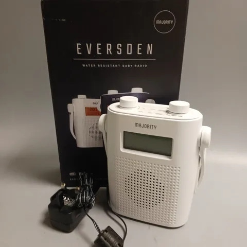 BOXED EVERSDEN WATER RESISTENT DIGITAL SHOWER RADIO IN WHITE 