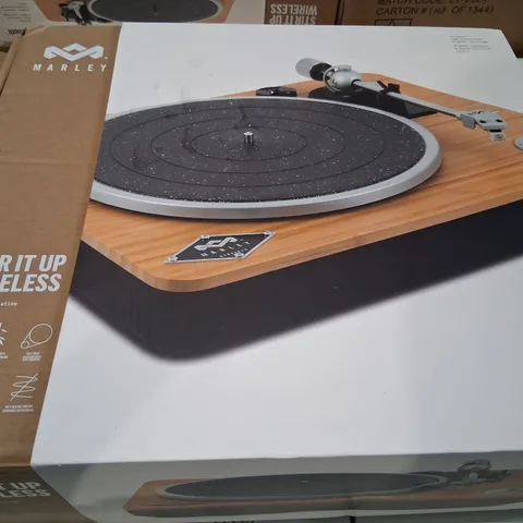 BOXED HOUSE OF MARLEY STIR IT UP WIRELESS TURNTABLE EM-JT002-SBB