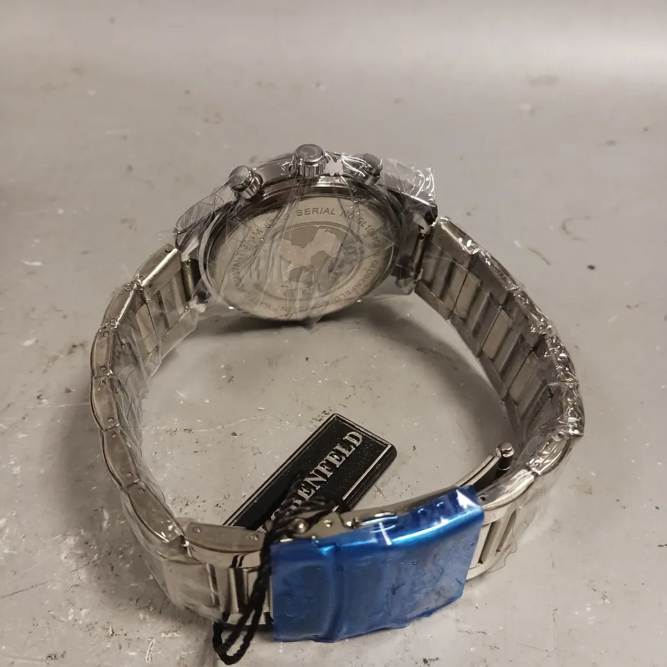 GLOBENFELD EXPEDIENT STEEL BLUE DIAL WATCH 