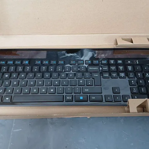 BOXED LOGITECH K750 SOLAR ULTRA SLIM KEYBOARD 