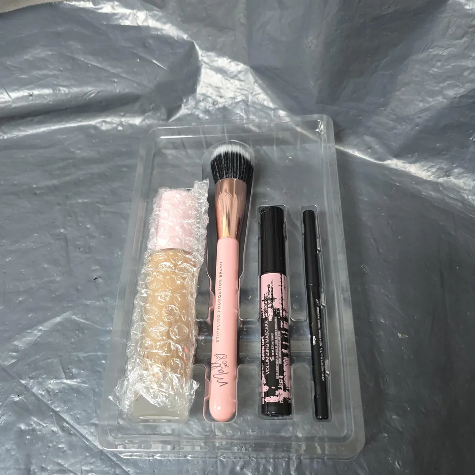 MALLY REFRESH & IMPRESS 4-PIECE MAKE-UP COLLECTION BOXED