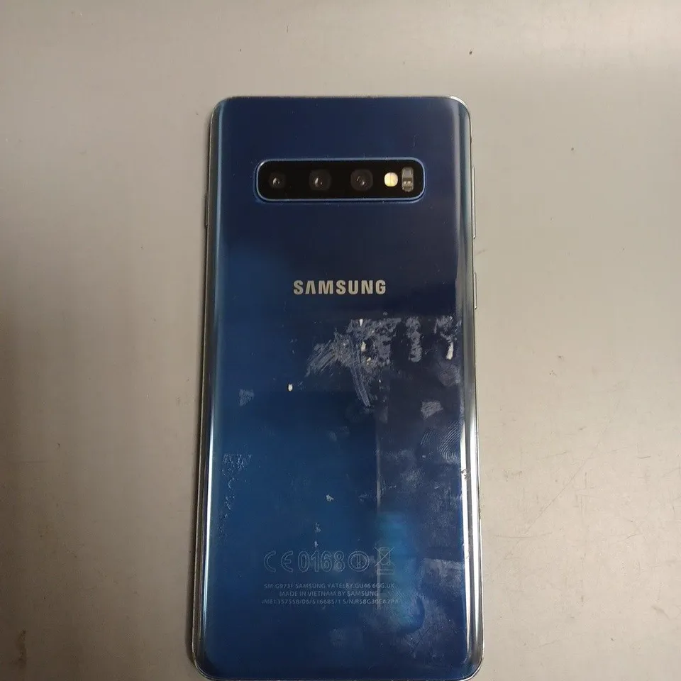 SAMSUNG GALAXY S10 SMARTPHONE