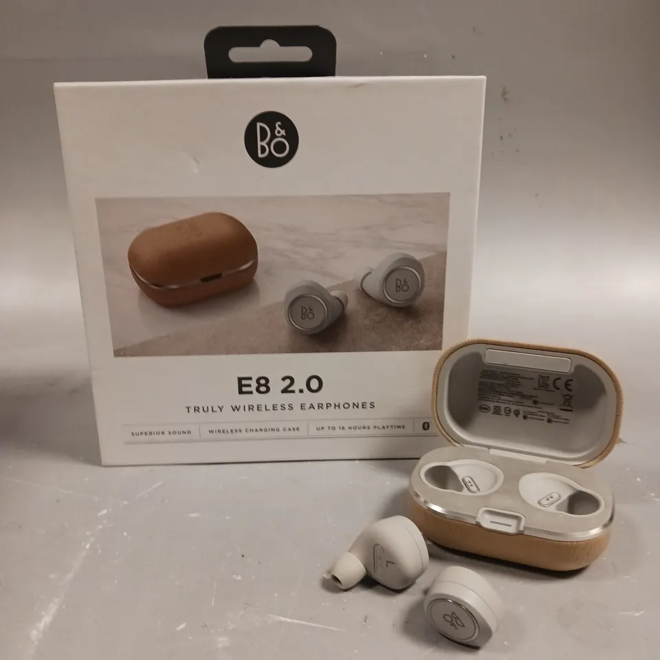 BOXED B&O E8 2.0 TRUE WIRELESS EARPHONES 