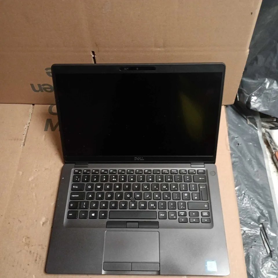 UNBOXED DELL LATITUDE 5400 LAPTOP – INTEL CORE I5, 16GB RAM, 512GB SSD, 14" DISPLAY