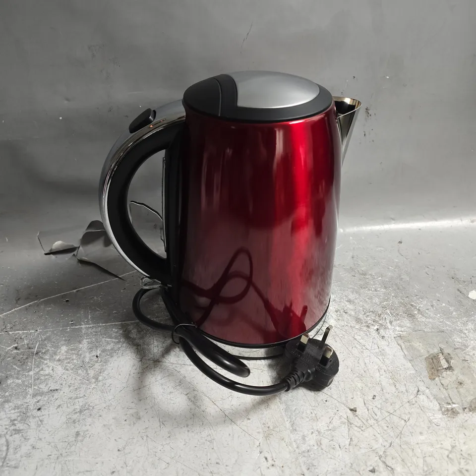 BOXED FAST BOIL METALLIC RED KETTLE