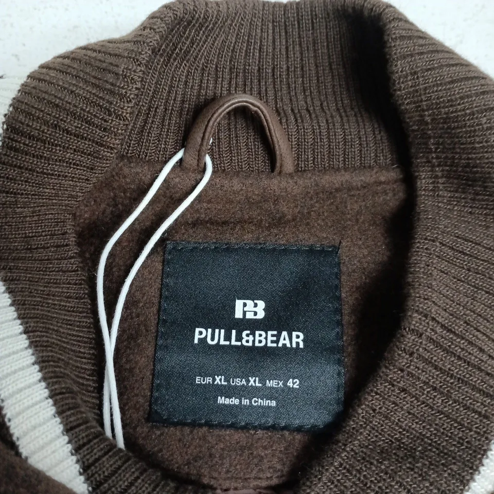 Pull&Bear Brown Varsity Jacket with Leather Sleeves – Men's UK 12 (EU XL / US XL)