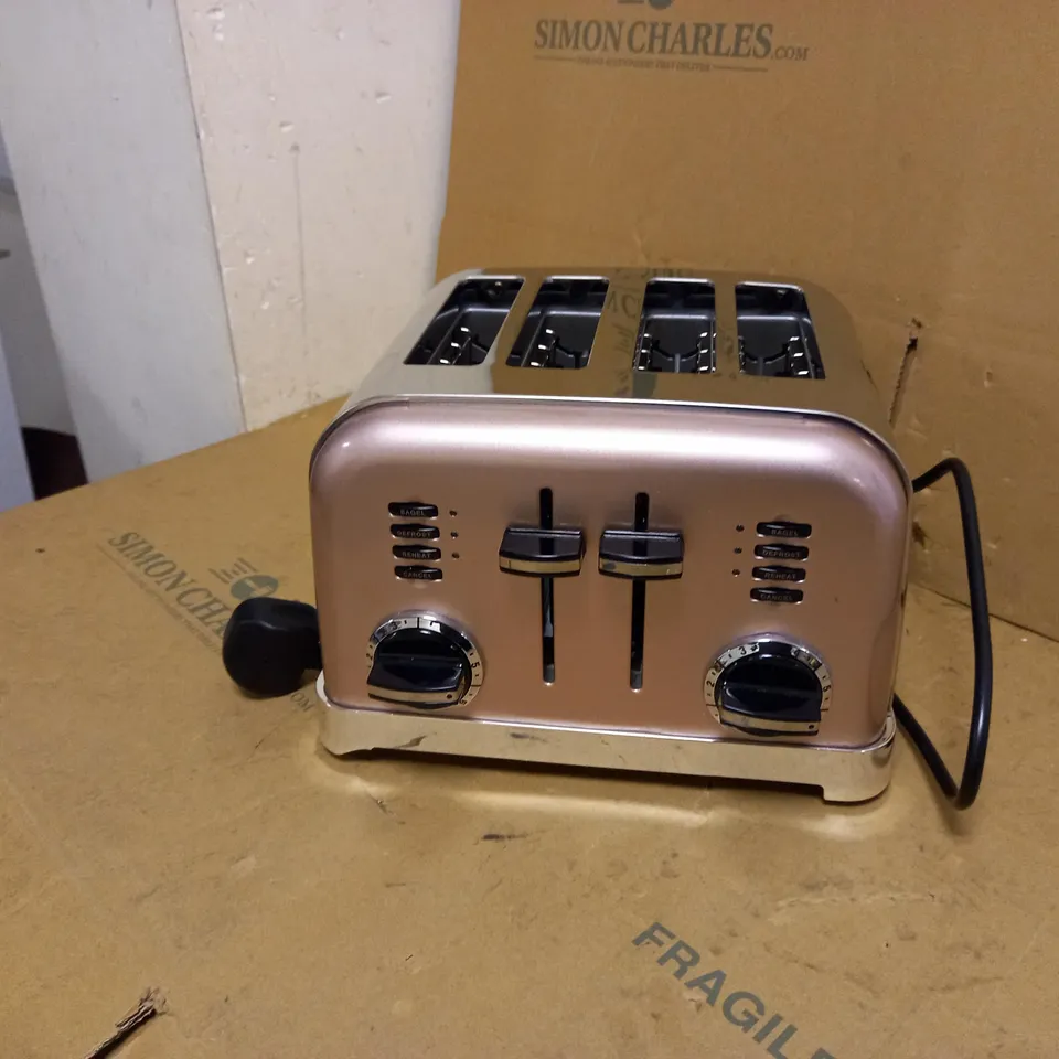 CUISINART STYLE COLLECTION 4 SLOT TOASTER