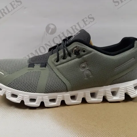 BOXED QN CLOUD 5 KELP SHADOW SIZE 7