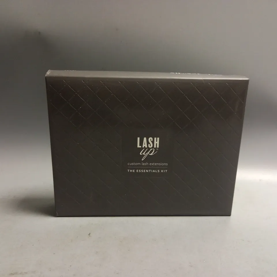 SEALED MEAMORA LASH UP CUSTOM LASH EXTENSIONS THE ESSENTIALS KIT