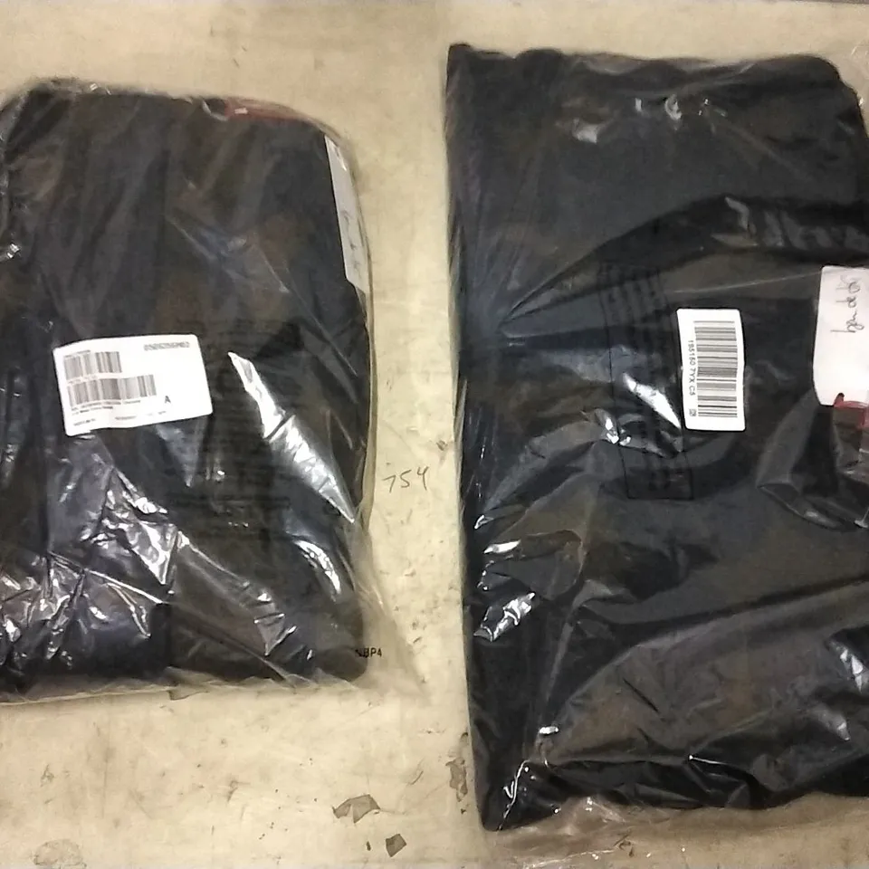 4 BOXES OF APPROXIMATELY 8 DESIGNER BON DE LIRI CARDIGANS BLUE/BROWN - SIZE 3 × LARGE, 1 × XS
