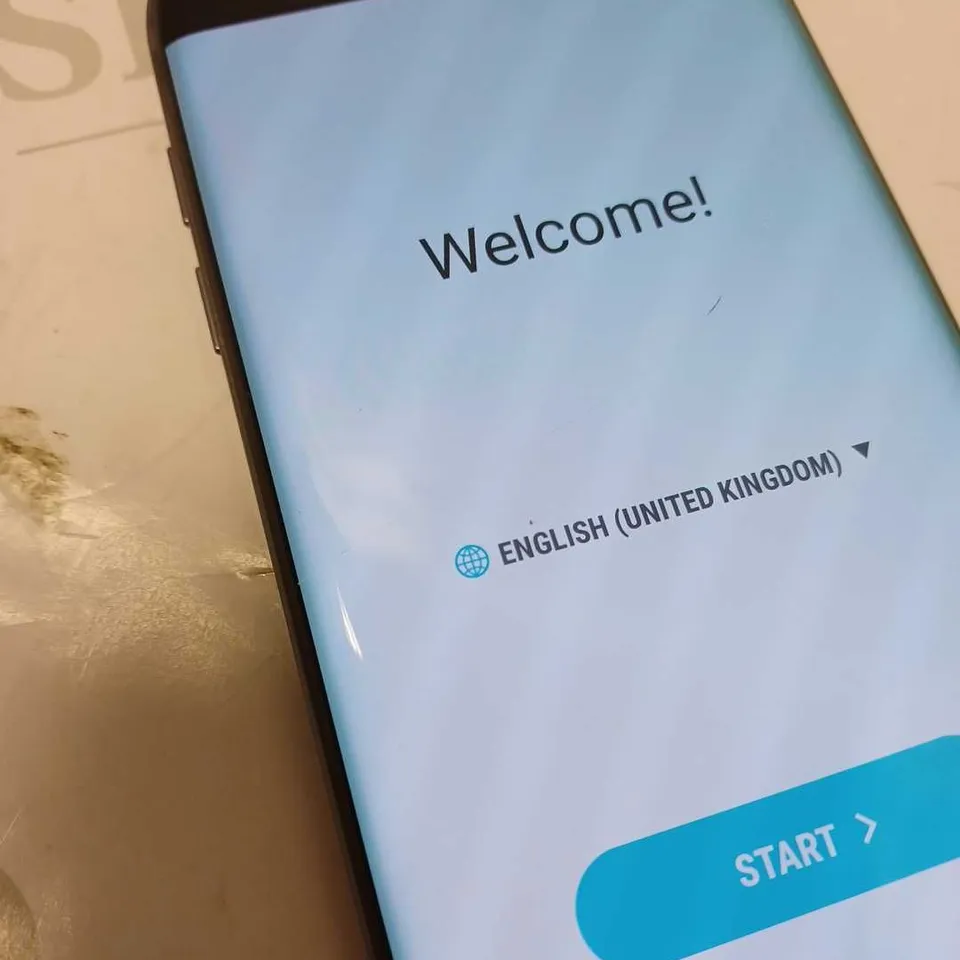 SAMSUNG GALAXY S7 EDGE - BLACK 