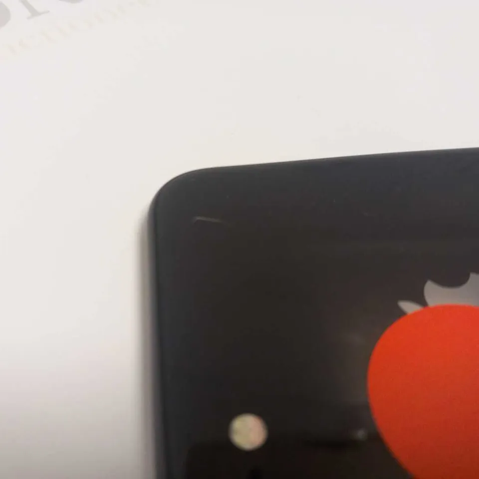APPLE IPHONE 8 IN BLACK - LOCKED TO ICLOUD