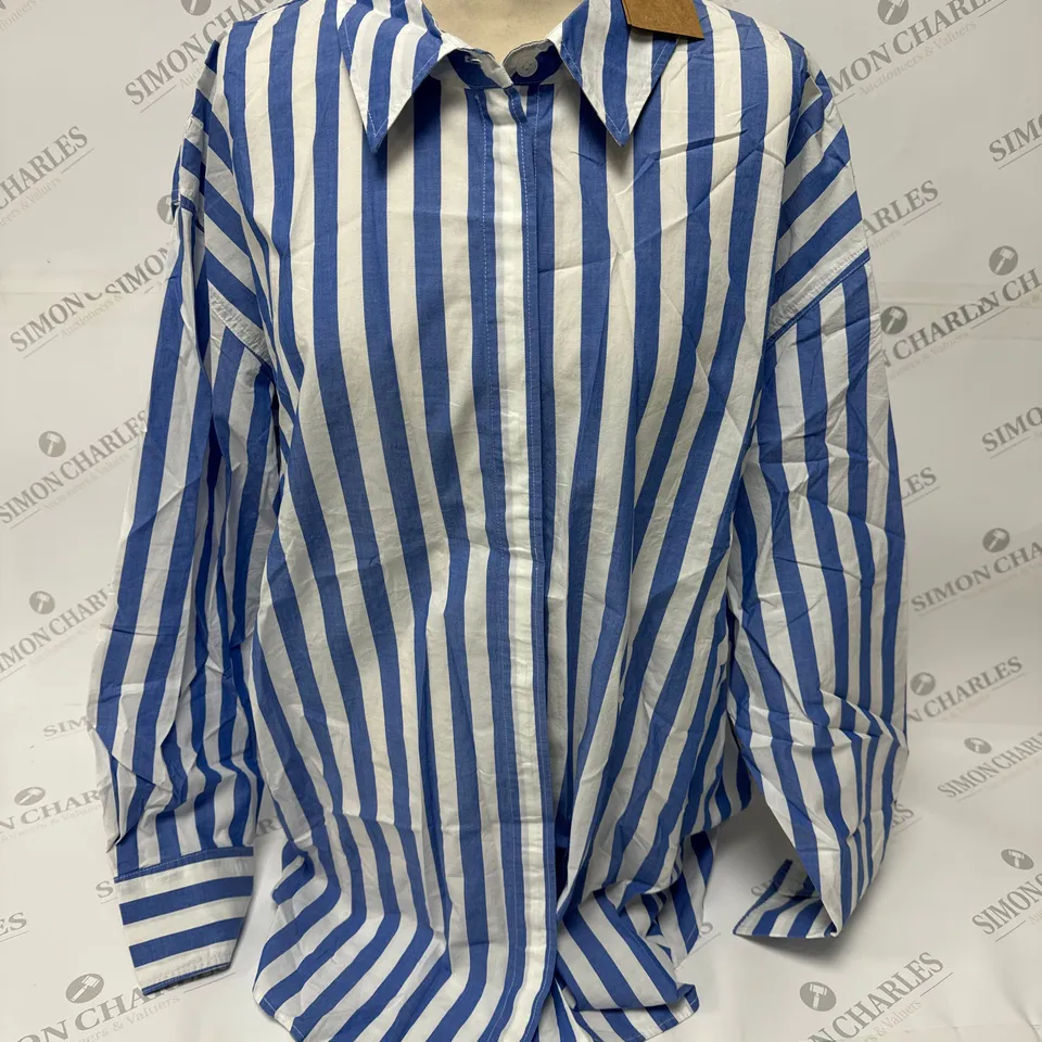 BODEN STRIPED SHIRT IN BLUE SIZE 16