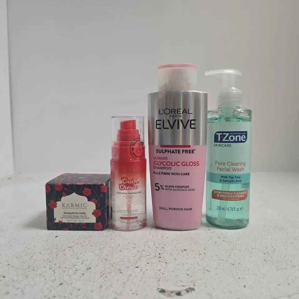 APPROXIMATELY 15 ASSORTED COSMETIC ITEMS INCLUDING VARIOUS MAKES AND BRANDS - COLLECTION ONLY