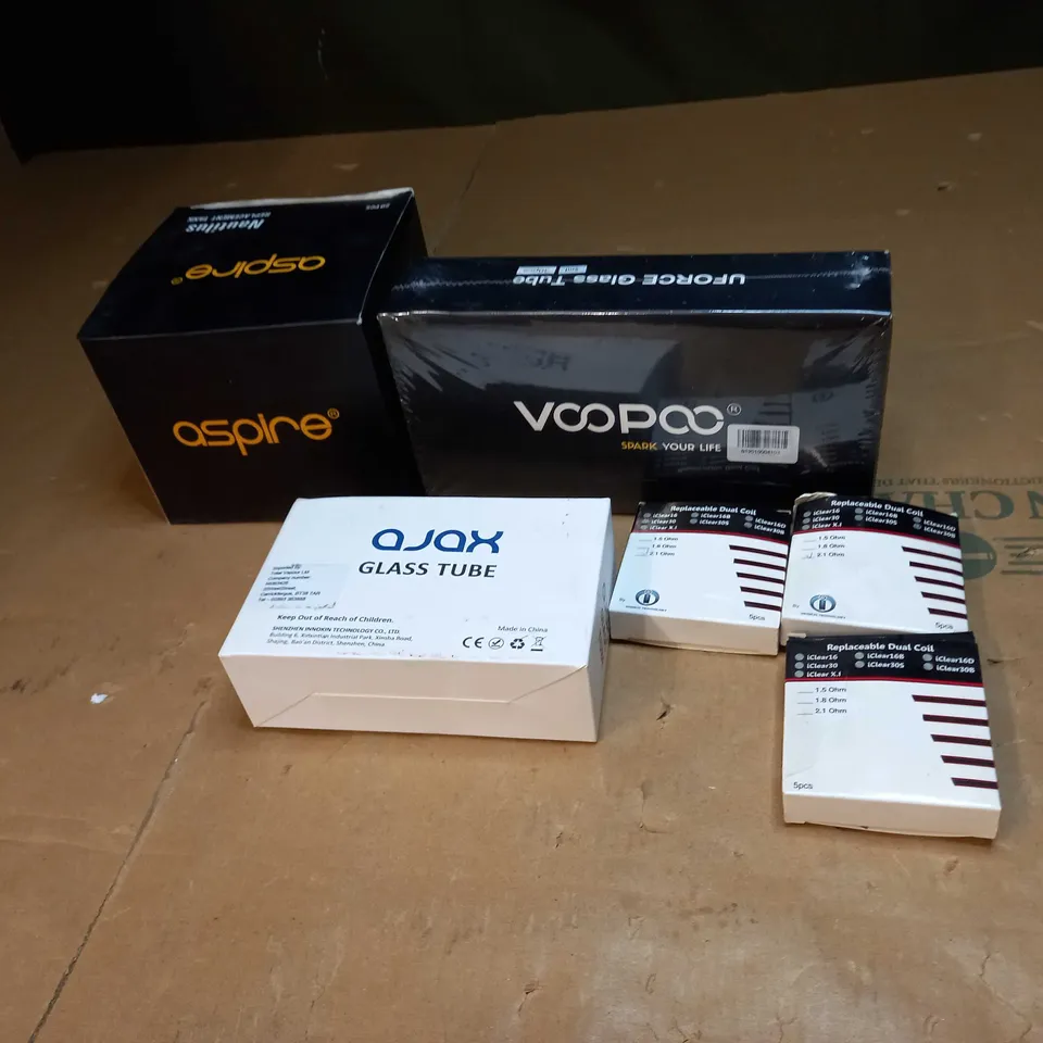 BOX OF ASSORTED ITEMS TO INCLUDE AJAX GLASS TUBE, VOOPOO AND ASPIRE TANKS