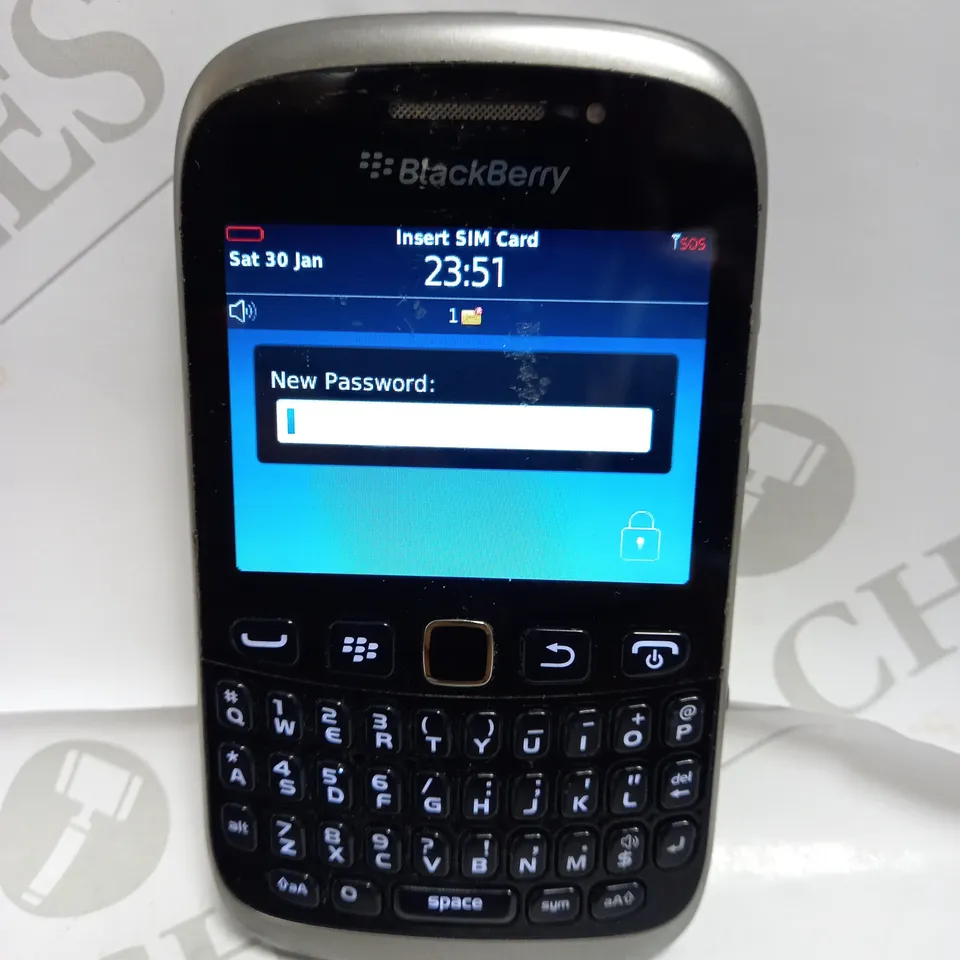 BLACKBERRY CURVE MOBILE PHONE