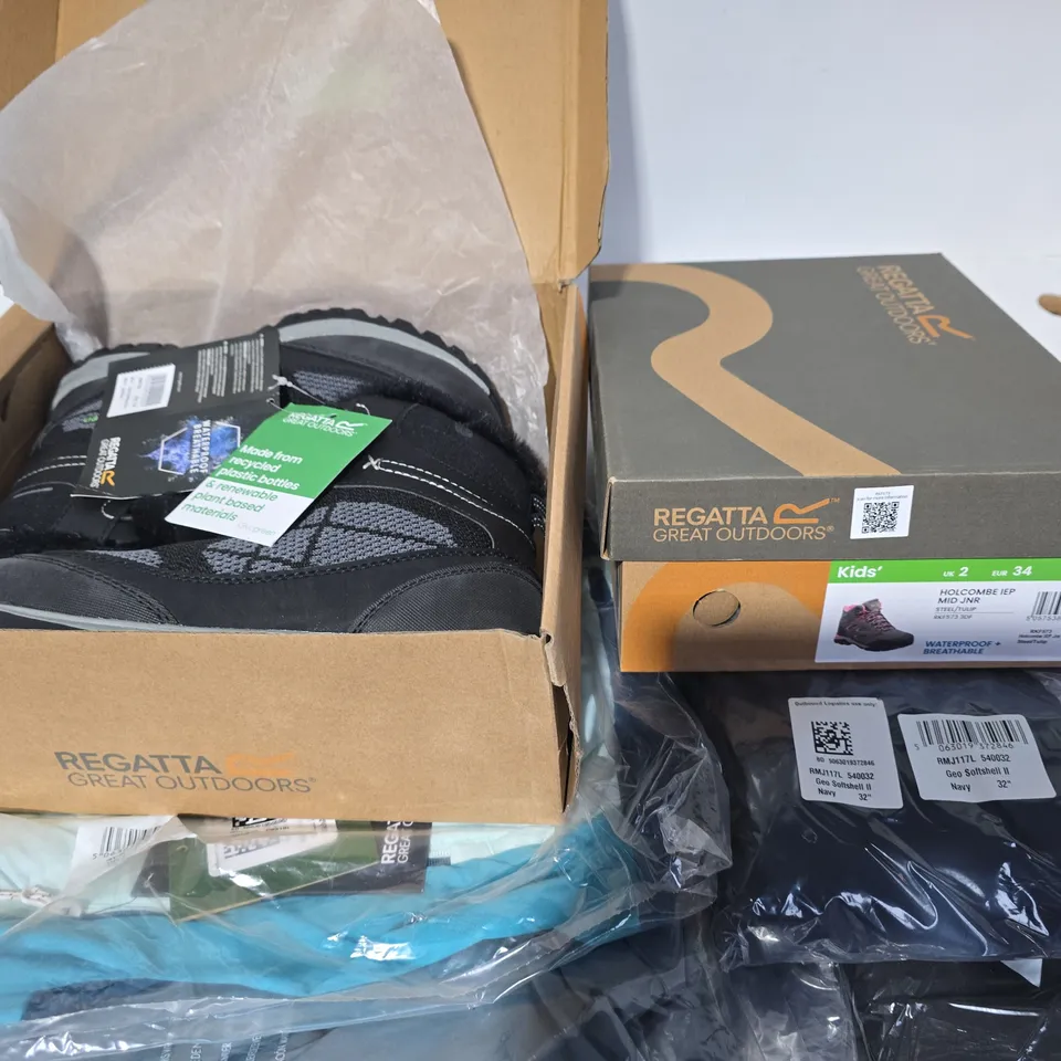 LOT OF APPROXIMATELY 24 ASSORTED BRAND NEW REGATTA AND DARE2BE CLOTHING ITEMS