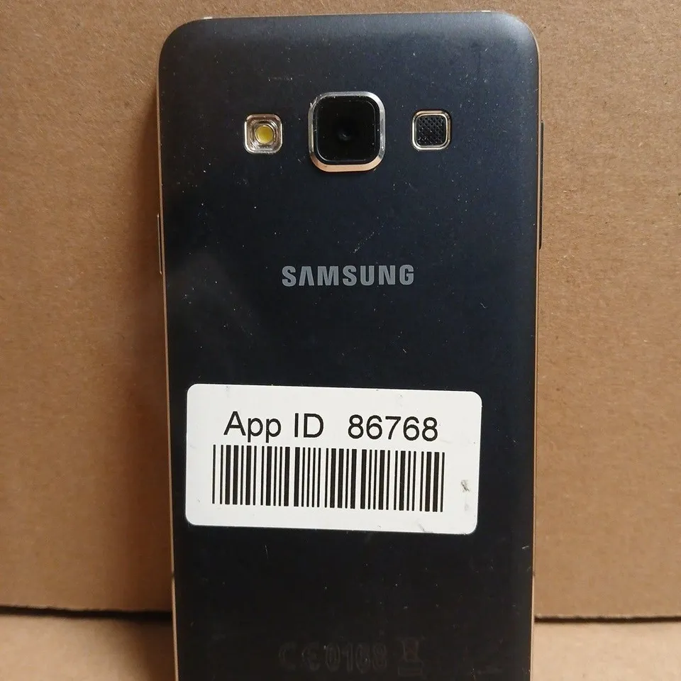 SAMSUNG GALAXY SMARTPHONE – BLACK - SM-A300FU