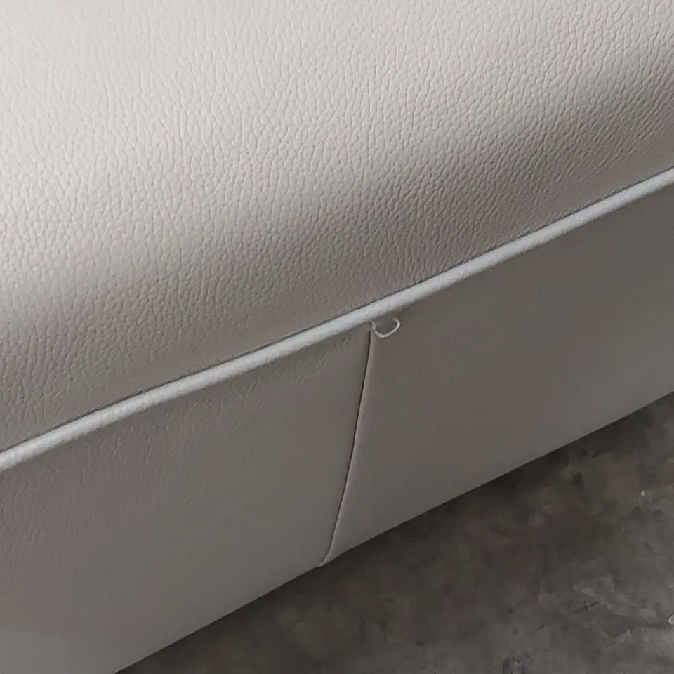 QUALITY DESIGNER ITALIAN MADE LARGE MARCOS LEATHER 4 SEATER SOFA - WHITE GREY