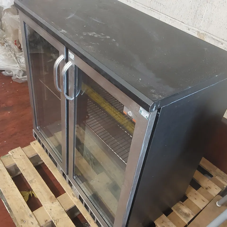 GAMKO MXC20250GG310 COMMERCIAL BOTTLE DISPLAY COOLER