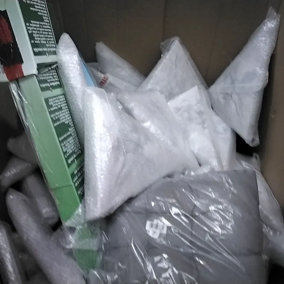 PALLET OF HOUSEHOLD ITEMS TO INCLUDE PRESSURE WASHER, EXTENDABLE WATER BRUSH, MARTINS CHOCOLATIER ADVENT CALENDAR ECT