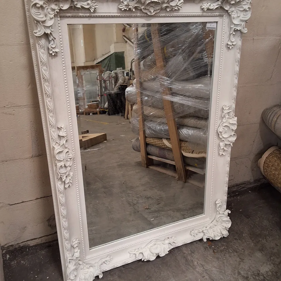 ALTORI WHITE RECTANGLE MIRROR 83×115×8CM