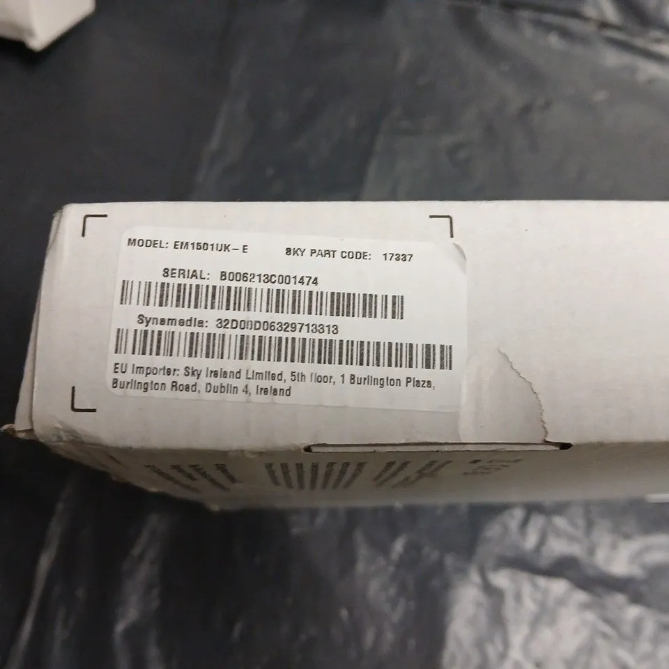 SKY Q SET-TOP BOX EM1501UK-E – BOXED