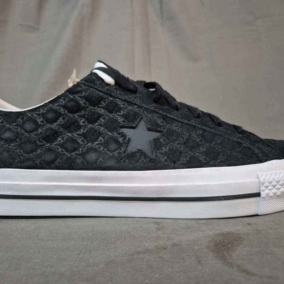 BOXED PAIR OF CONVERSE ONE STAR PRO OX SHOES IN BLACK UK SIZE 10