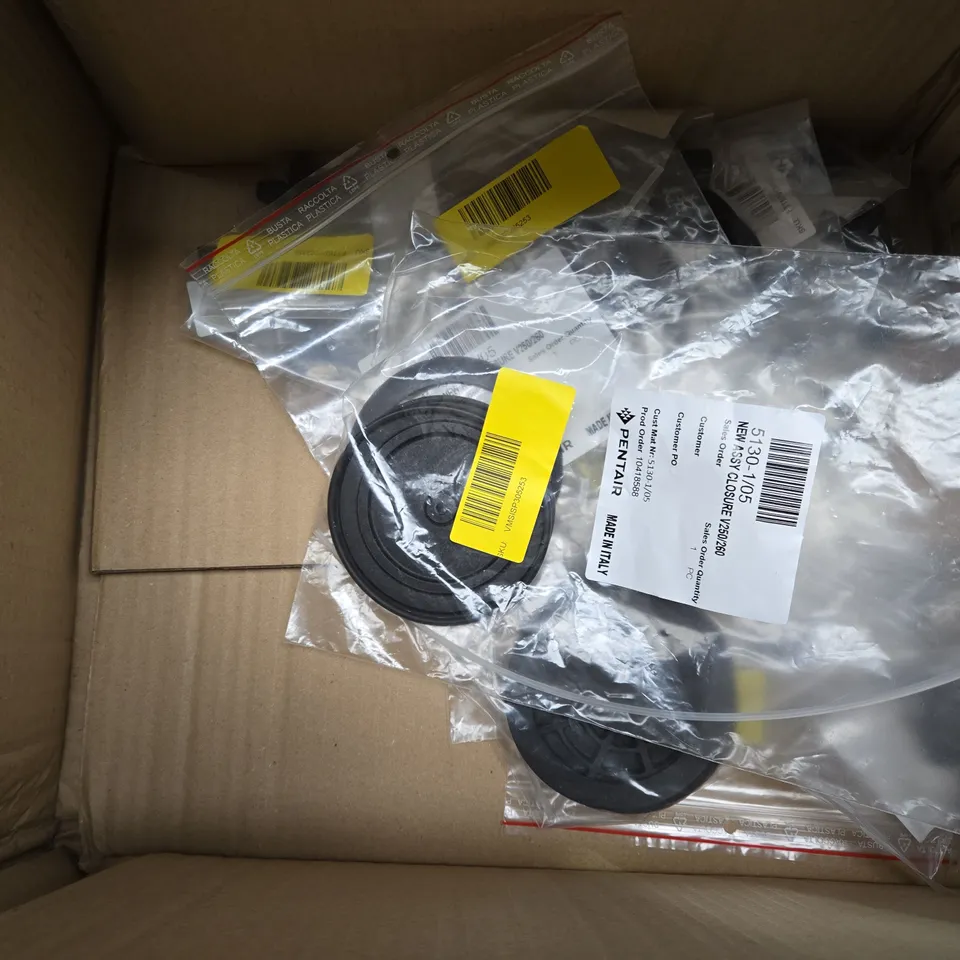 BOX OF APROXIMATELY 10 ASSORTED ITEMS TO INCLUDE - BROWN PLASTIC TUBING , NEW ASSY CLOSURE V250/260 ETC