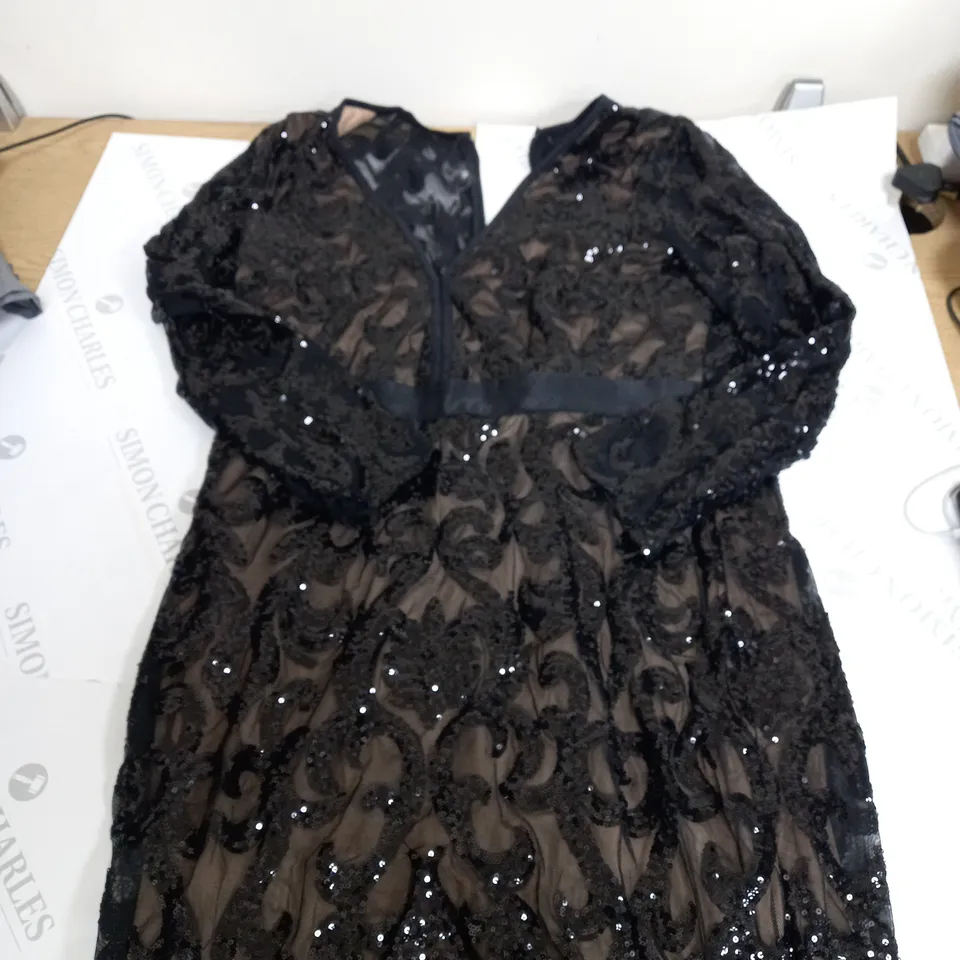 WOMENS OCCASSIONAL SEQUIN DRESS SIZE UNSPECIFIED