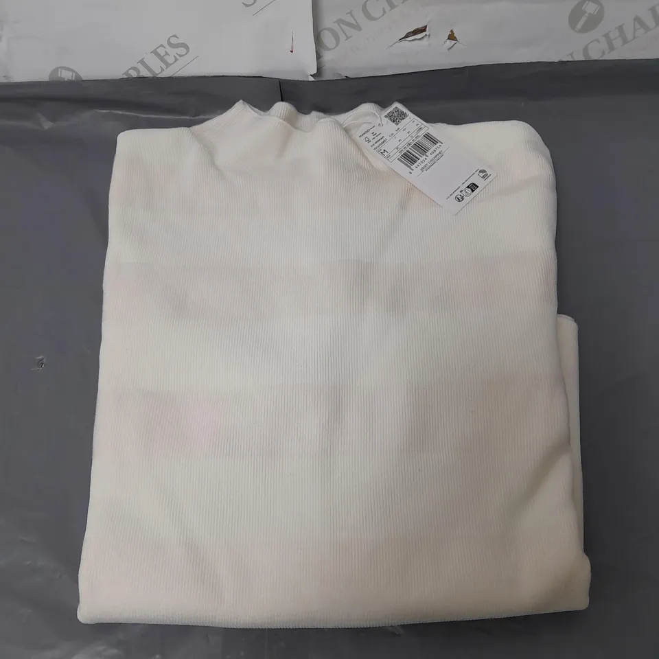 MANGO LADIES LONG SLEEVED CREAM STRIPED JUMPER SIZE M