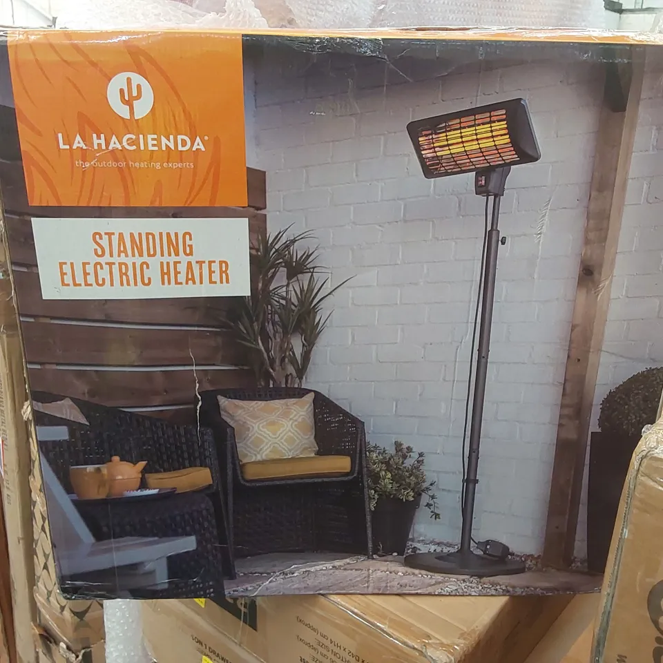 BOXED ELECTRIC STANDING PATIO HEATER 