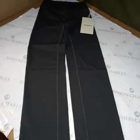 ADANOLA YOGA PANTS SIZE S