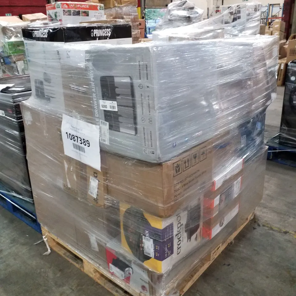 PALLET OF APPROXIMATELY 24 UNPROCESSED RAW RETURN HOUSEHOLD AND ELECTRICAL GOODS TO INCLUDE;