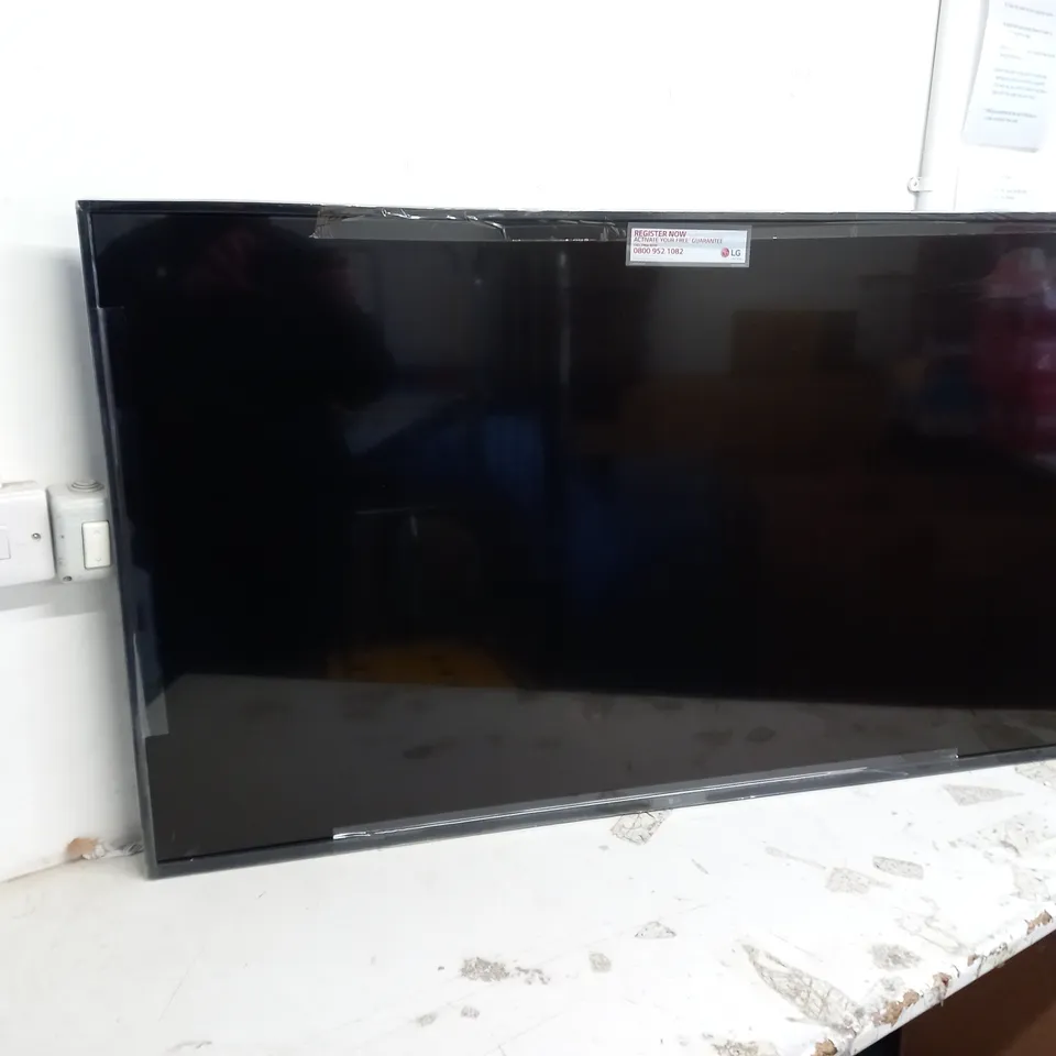 LG LED UQ70" 50" 4K UHD Smart TV -COLLECTION ONLY