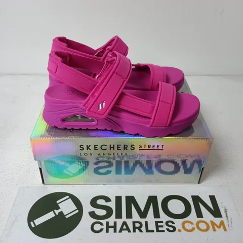BOXED PAIR OF SKECHERS STREET SANDALS IN PINK - UK 6
