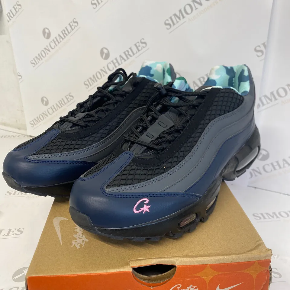 BOXED PAIR OF NIKE AIR MAX 95 TT NAVY TRAINERS SIZE 9