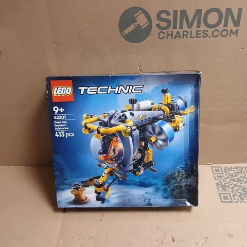 LEGO TECHNIC 9+ DEEP-SEA RESEARCH SUBMARINE BOXED