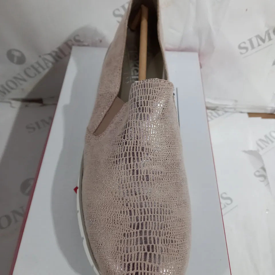 RIEKER ANTISTRESS IN BEIGE SIZE EU 41